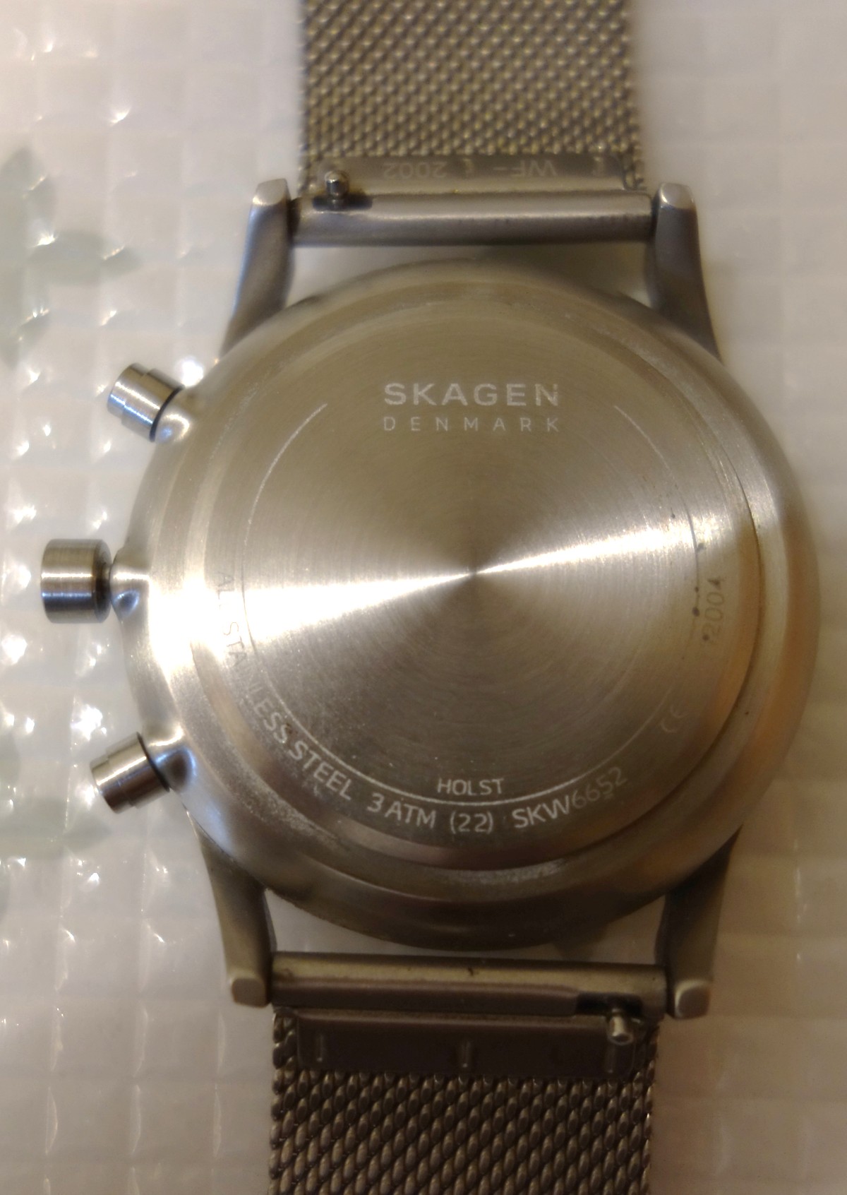 スカーゲン SKW6652の裏蓋 HOLST 3ATM表記