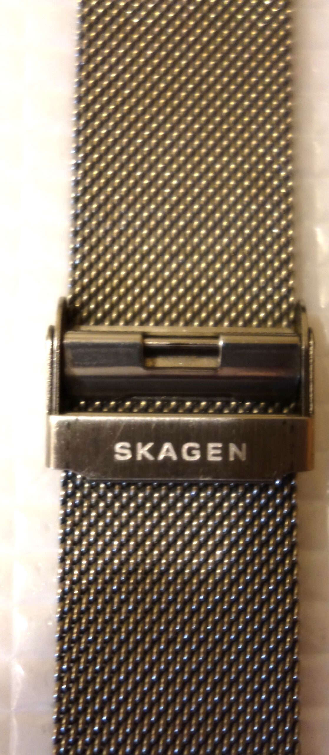 スカーゲン SKW6652のバックルにSKAGENロゴ