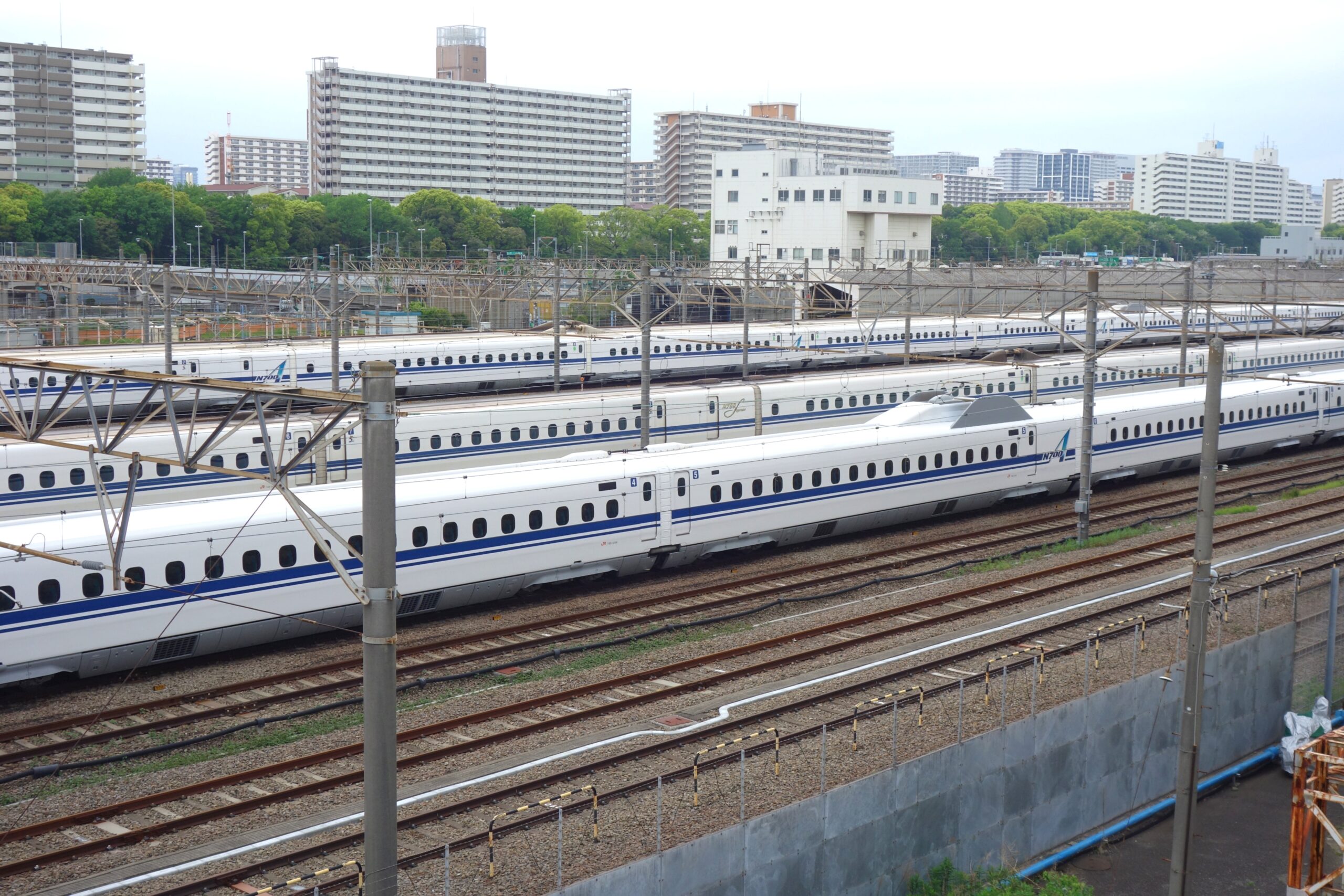 陸橋北側からの新幹線眺望（別アングル）